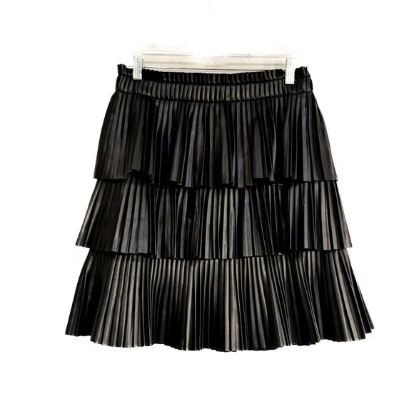 NWT Anthropologie x Mare Mare Tiered Faux Leather Mini Skirt Black Women Size M - Picture 2 of 6